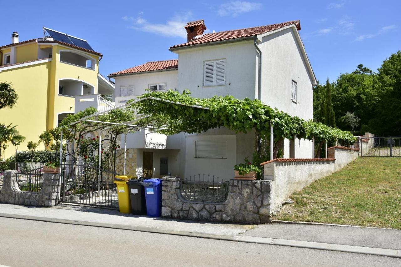 Villa Jela - With Pool Njivice Exterior foto
